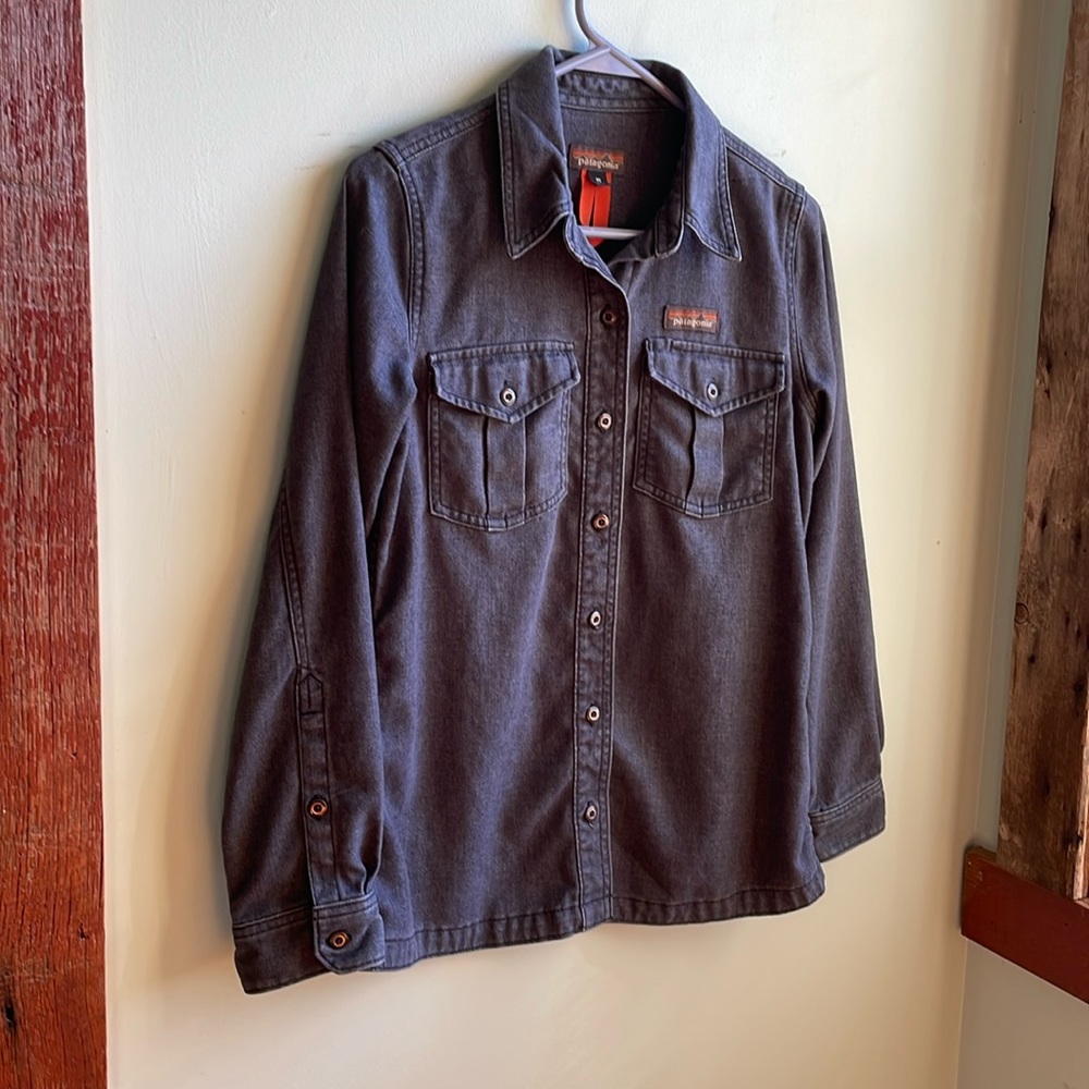 Patagonia Women’s Farrier Shirt XS